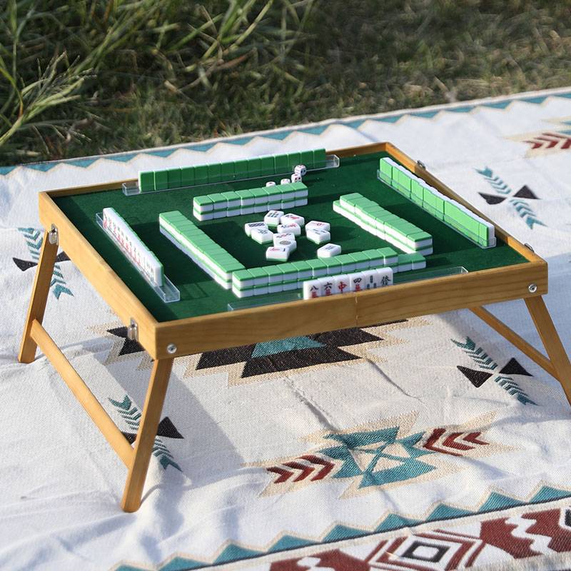 mini mahjonggs can fold mahjong table and chair rooms with hand rubs. small