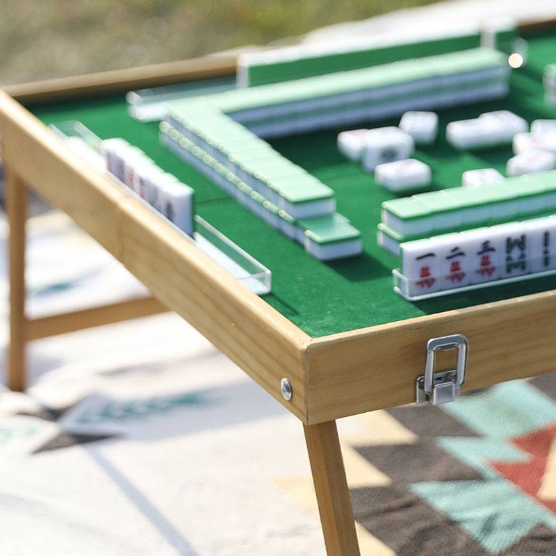 mini mahjonggs can fold mahjong table and chair rooms with hand rubs. small