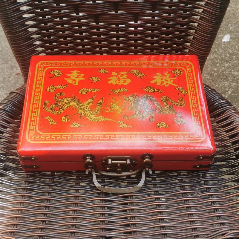 Chinese style characteristic gifts to send foreigners English Mahjong antique retro Mahjong box boutique set tourism portable