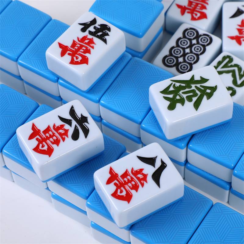 Full automatic mahjong card use of a positive magnetic four -mouth machine large medium 42 44 46 46 mahjong passenger
