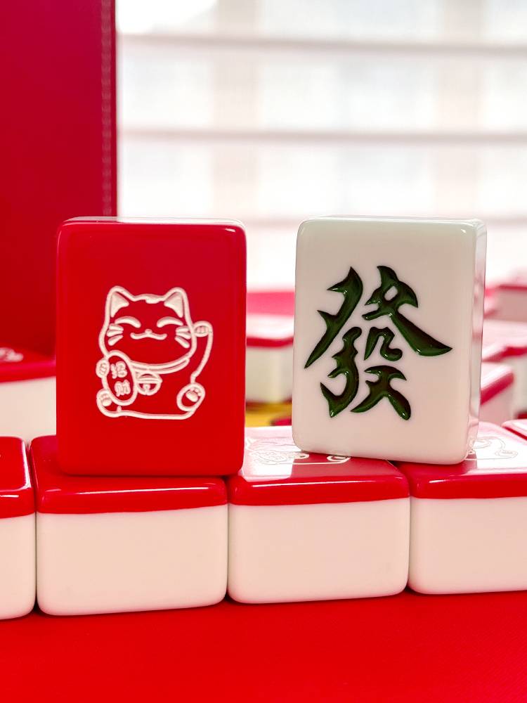 Household Mahjong hand -rubbing card, cartoon mahjong recruiting cat to send friends and elders gift 40/42/44 Sparrow