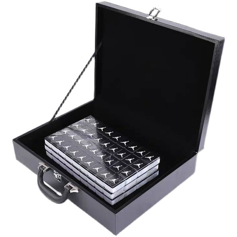Rub the first -class Mahjong Supreme Black Kim Ko Luo Xinxiang Xiaoxiang Black Bridge Dan cartoon gift Mahjong brand