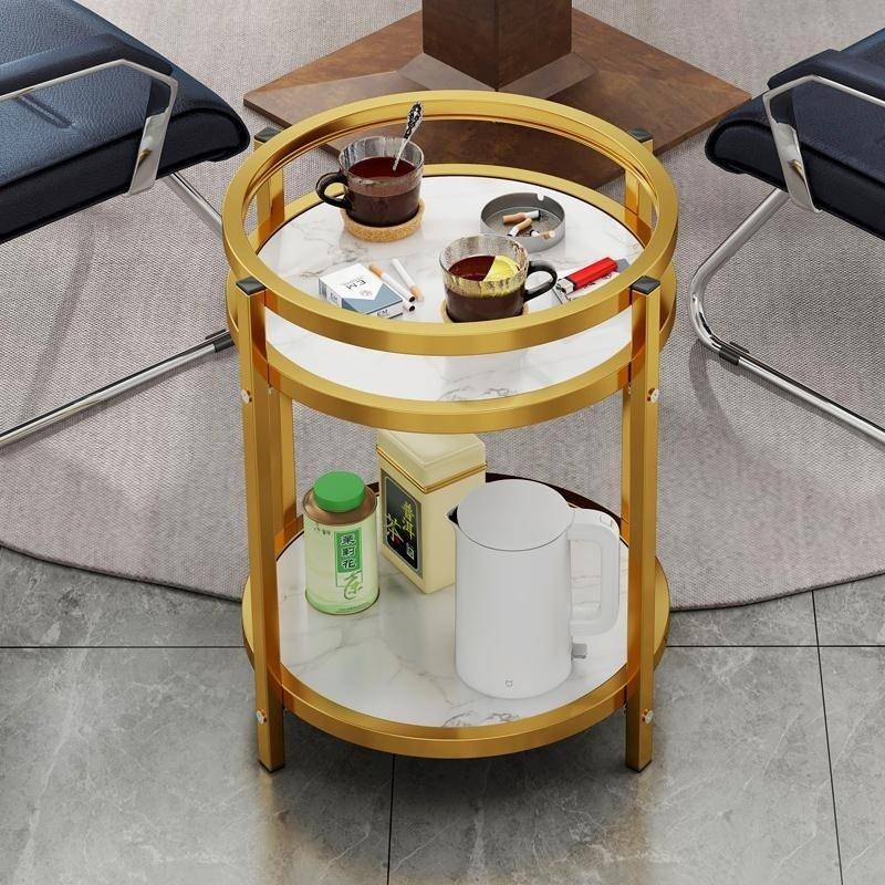 The mahjong tea machine and a couple of mahjong cupboards at the mahjong table