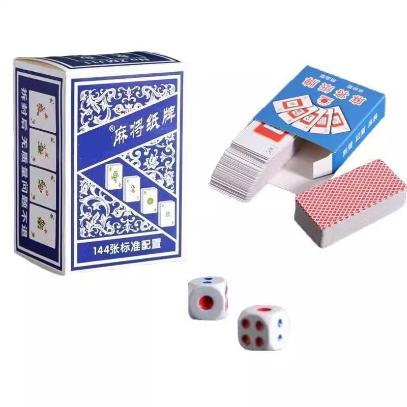 THE MAHJONG PVC CARD IS WATERPROOF AND MAHJONG FAMILY USES CARD MAHJONG TO TRAVEL IN SHORT WATERPROOF AND THICKER