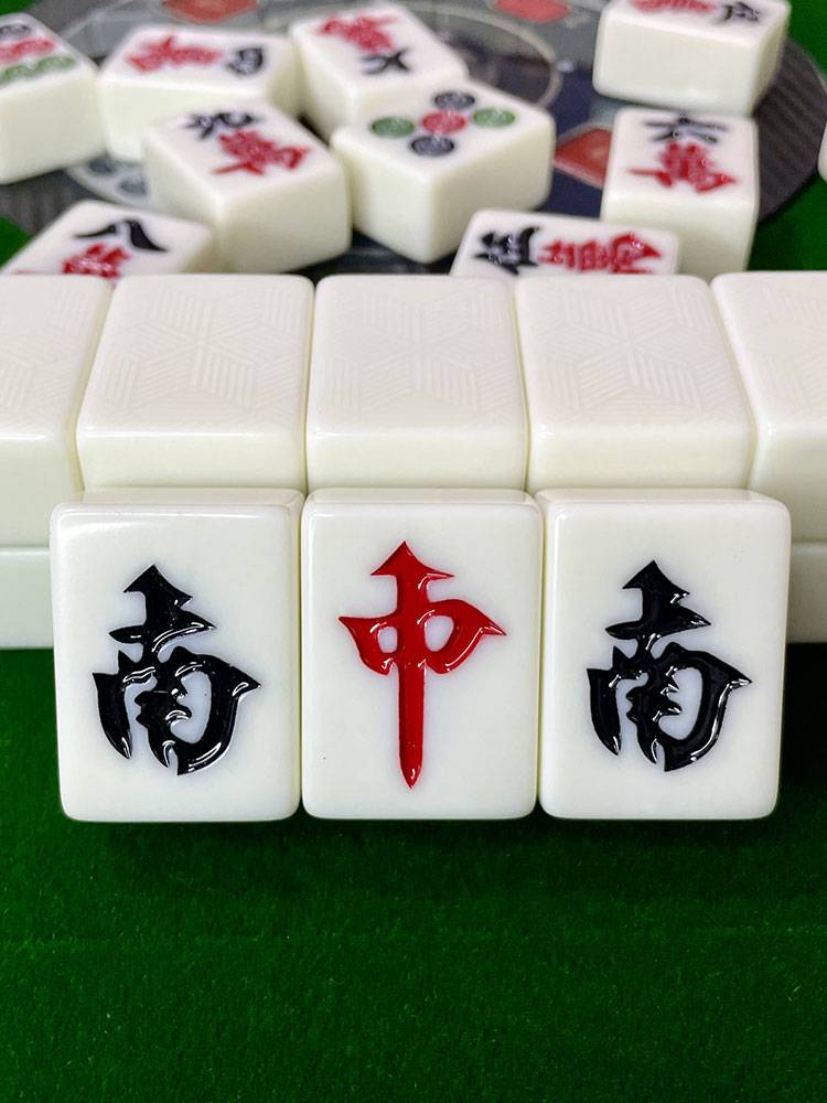 Jade Machine Full Automatic Mahjong Machine Mahjong Tale Magnetic Mahjong Magnetic Mahjong Large 42 44 46