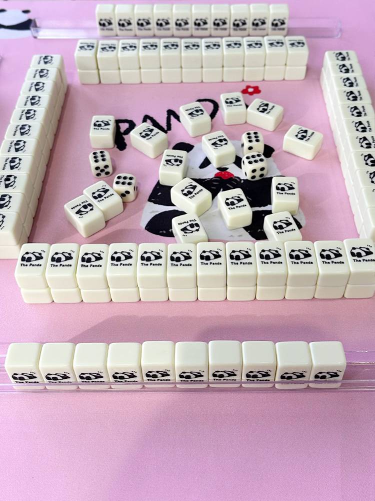 the mahjong mini-ported ivory pandas are cute 26/30 with a mini hand