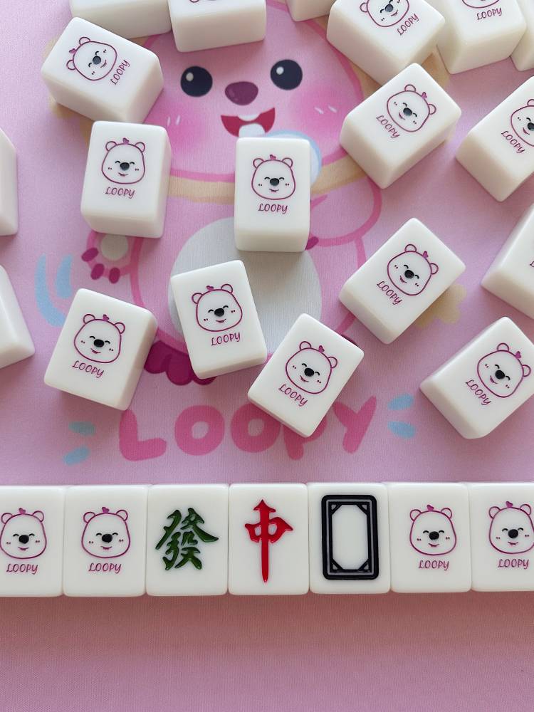 Family hand -rubbed Mahjong brand cute net red crystal Yulubi Family 40/42/44 Cartoon Mahjong card customization
