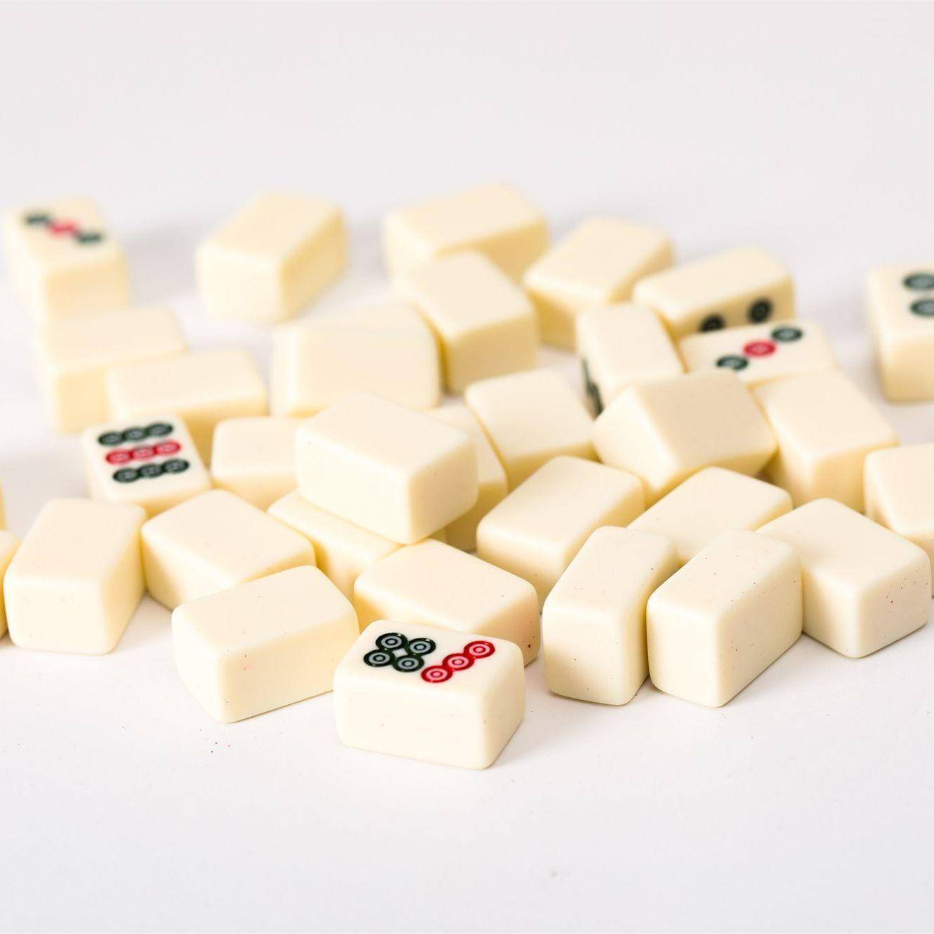 The mini-traveler mahjong hand-held small web-based red dormitory hand rinsing home-made mahjong mail