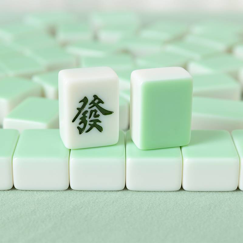 Household Mahjong hand rubbing Mahjong card gradient color 42mm144 travel box installation