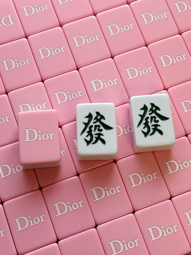 Hand -rubs Mahjong brand pink cartoon letters 40/42/44 Custom mahjong party gift box