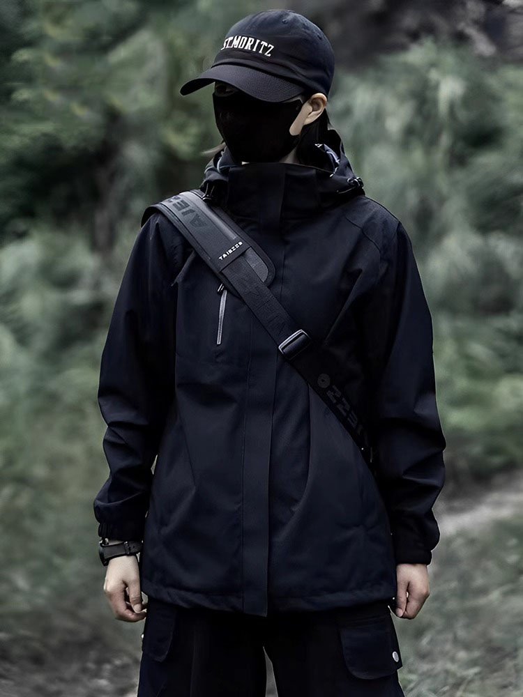 Germany's 2024 new waterproof, windproof, windproof girl, three times a fall and a winter