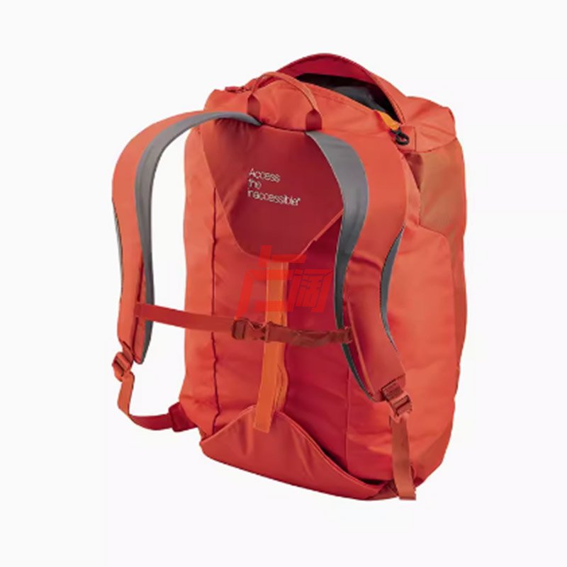 PETZL/CRAWLING KLIFF ROPE PACKS SPECIALIZED EQUIPMENT FOR EXTERIOR ROCK CLIMBING CAVES
