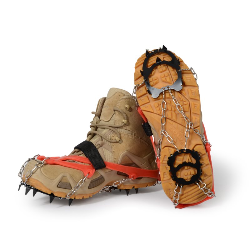 Outdoor skating claws, 12-tooth manganese steel shoe sets, ice-crawling slipper nails, sandal-and-crash equipment for grinding