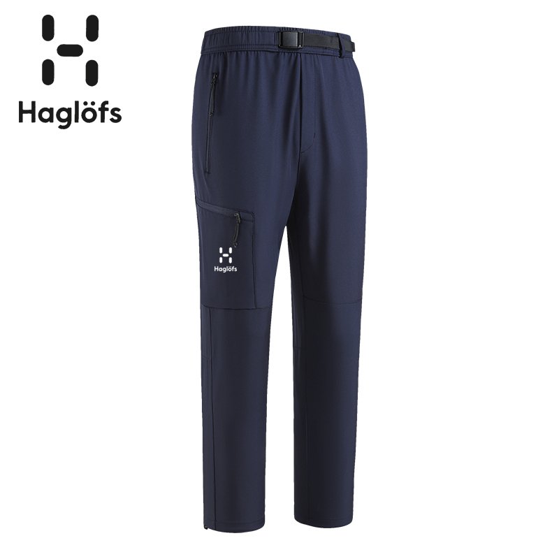 HAGLOFS MATCH STICKS, A MAN WITH A WATERPROOF AND AIR-RECEIVING CROTCH, CLIMBS ON FOOT OUTSIDE