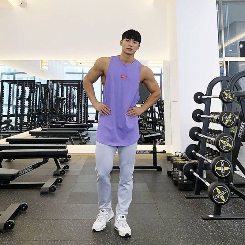 A man's fast-drive vest, a muscle-free man's movement, with a wide-sleeved, wank-and-shut-shut-shut-shut-shut