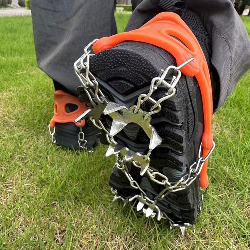 Outdoors ice-clawed and slipper-coated steel chains, 8-bit ice-clawed and snow-clawed equipment