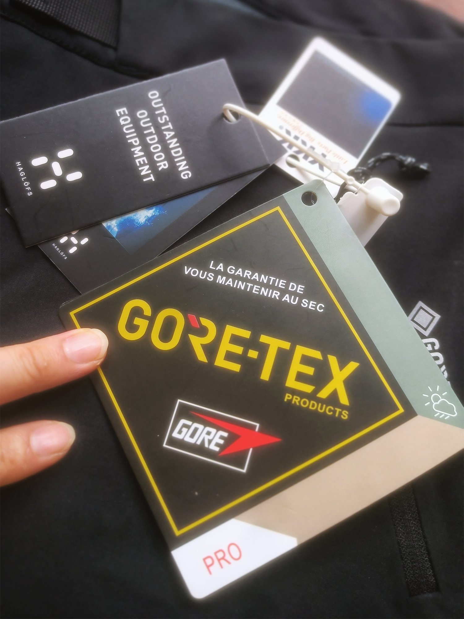 HAGLOFS OUTDOOR SCRAPER GTX WATERPROOFING AND FLOWING OUTSIDE FLOUR CRUSTS GAMMX