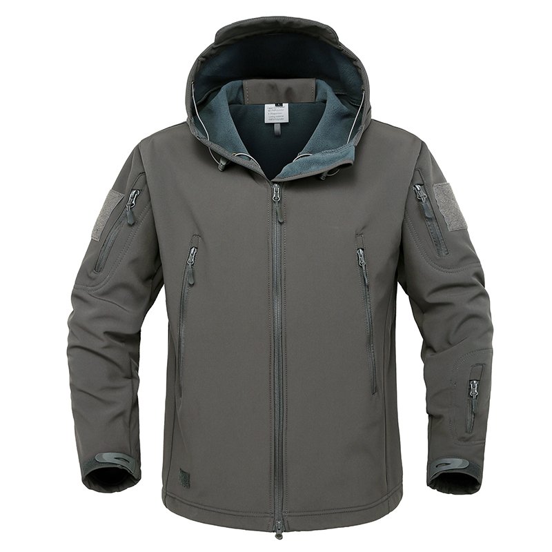 In the autumn and winter, shark skins and husks and hustlings combined with water-proof and velvet tactics and tactics