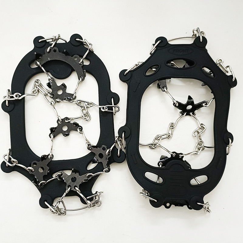 18 GS (SMALL BLACK TEETH) CHAIN ICE CLAWS - BLACK M CODE (FOR 35-38 YARDS OF SHOES)
