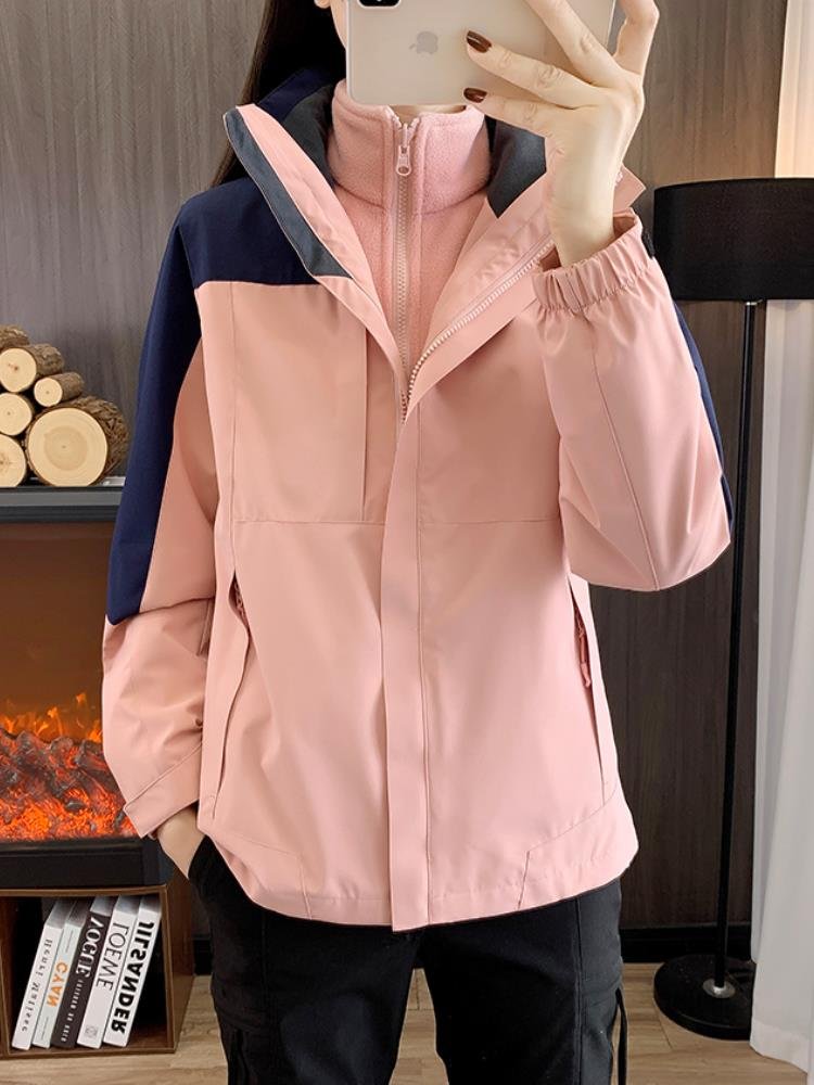 Li Ningcai's T-shirt and a new 2024 in autumn and winter for a couple to climb up the mountain and wear windproof water