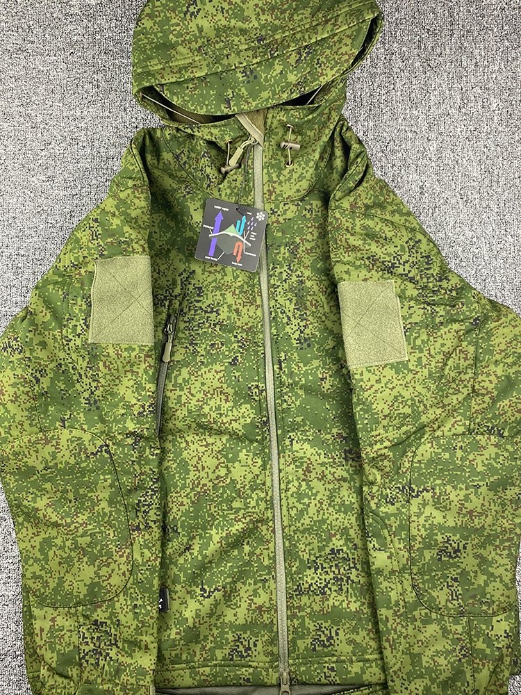 THE RUSSIAN-OWNED EMR CAMOUFLAGE SUIT, THE LITTLE GREEN MAN'S SOFT-SHELL-SKINNED OUTSIDE, HEATED AND WATERPROOF