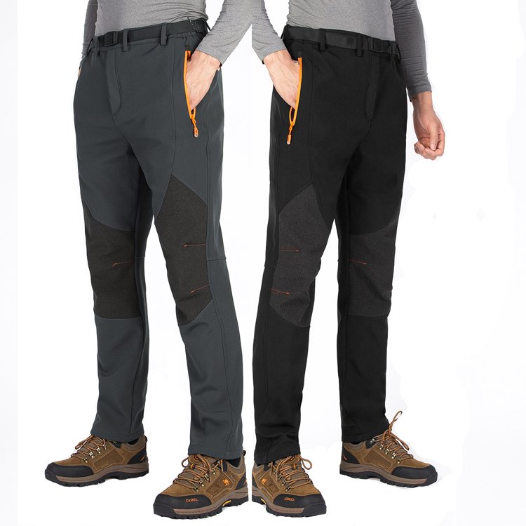 During the winter, men and women who went out to hide their tweezers with a thick wind and waterproof hiking and skiing