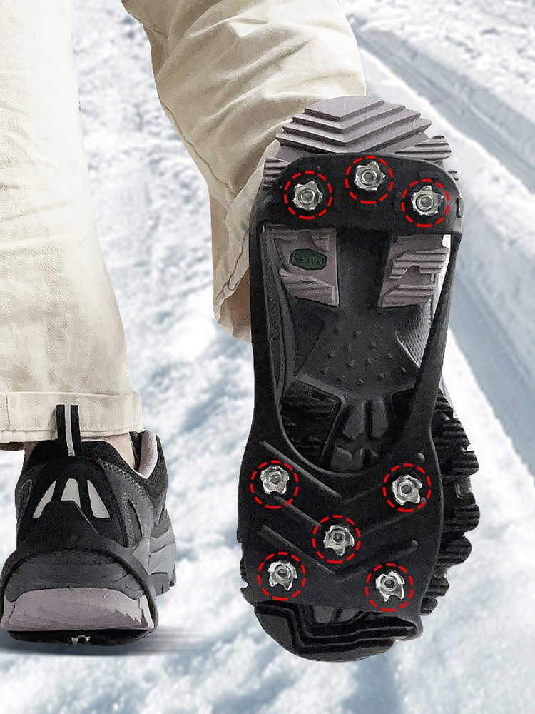 On the outside, skating and skating-cracking shoes, with a nail-shoe-shoe stinger, snowed children's ice-cooking