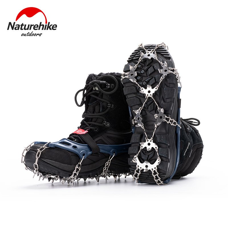 Moves the client's ice claws with 10 teeth and 25 teeth of stain-resistant steel and cold-temperatured snowcrawling sandals