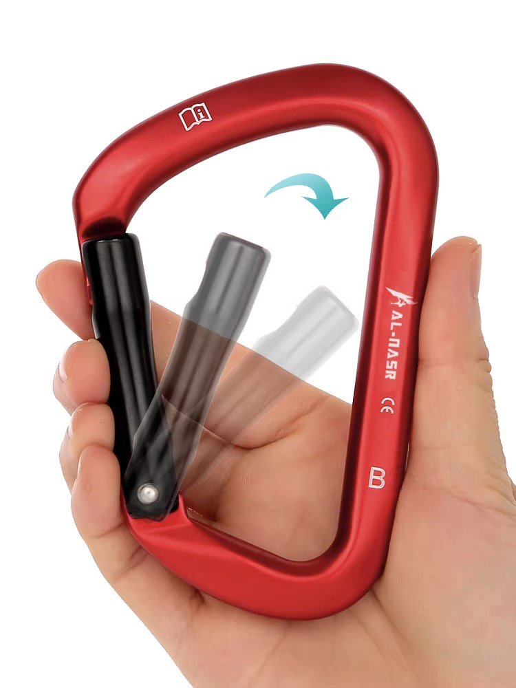 OUTDOOR CLIMBING WITH A D-SHAPED, STRAIGHT-DOOR SECURITY BUTTON TO TRACK DOWN THE MAIN LOCKS ON THE MAIN LOAD