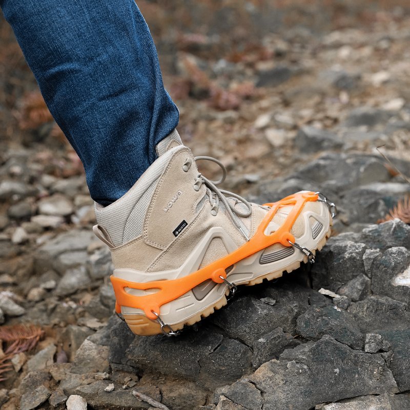 Outdoor ski shoes and shoe chains, eight dents to strengthen manganese steel ice-crawling rock-crawling