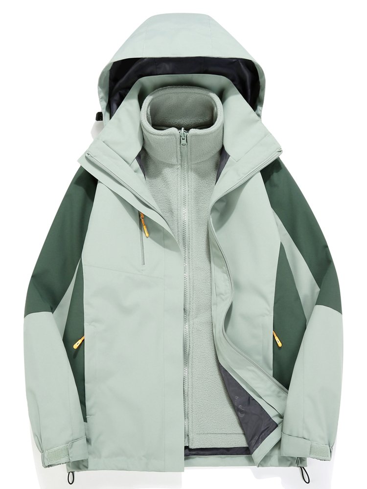 Hong Kong Dynamite Outdoor Swords, a man and a woman, will be able to remove the Autumn Windproof coat from the mountain