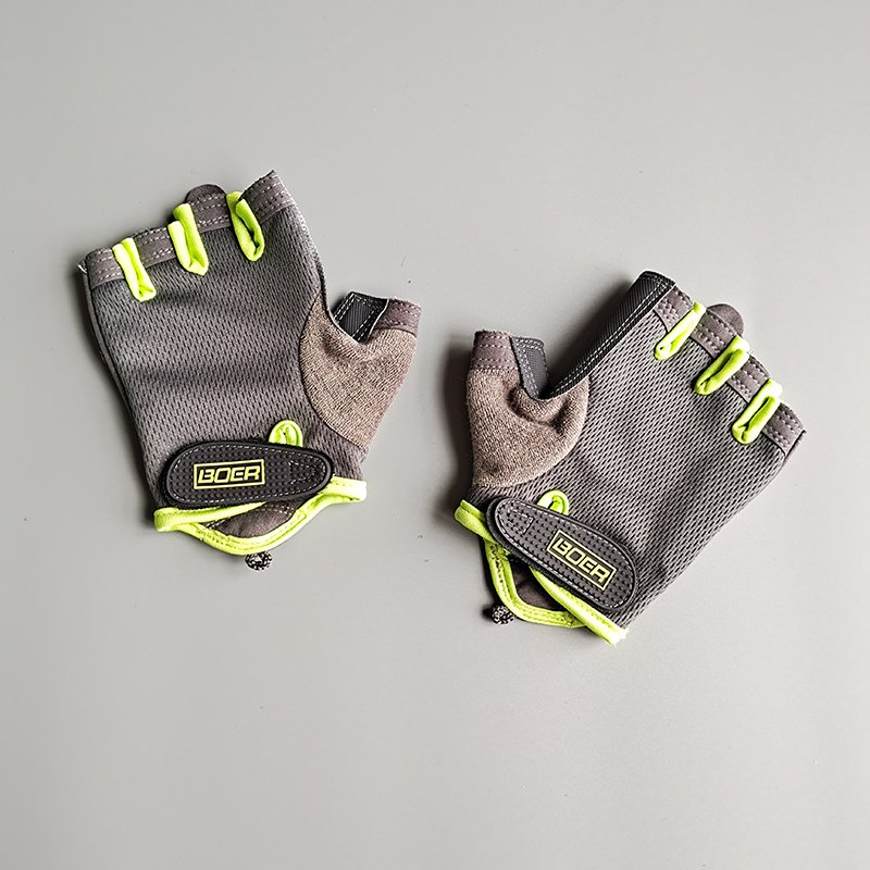 Half-finger gloves, male and female yoga equipment training, single-bar, cocoon-proof gloves moving bike
