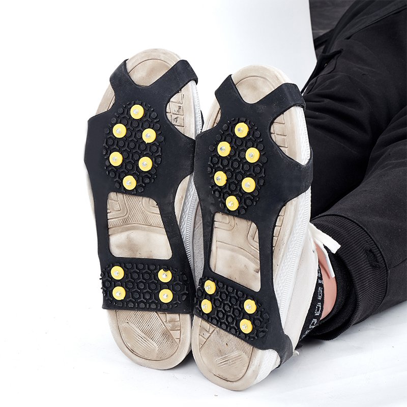 Outside, 10-bit skating-crawl-crawl-puff-and-slip-and-shoe-shoe-shoe-slip
