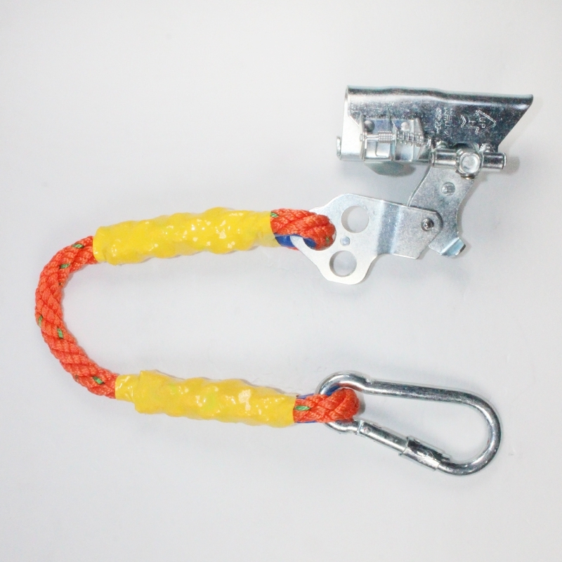 1- Large 18-28# with rope