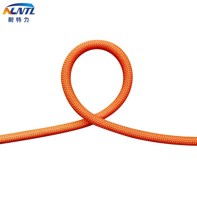 Outdoor mountain-mounted ropes, high-altitude static ropes, protected by nylon ropes, from climbing rocks to rescue the escape safety ropes