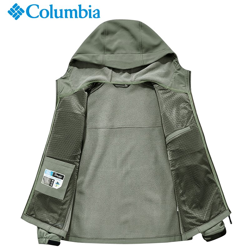 Colombian soft-shell scrambling man in the autumn and winter