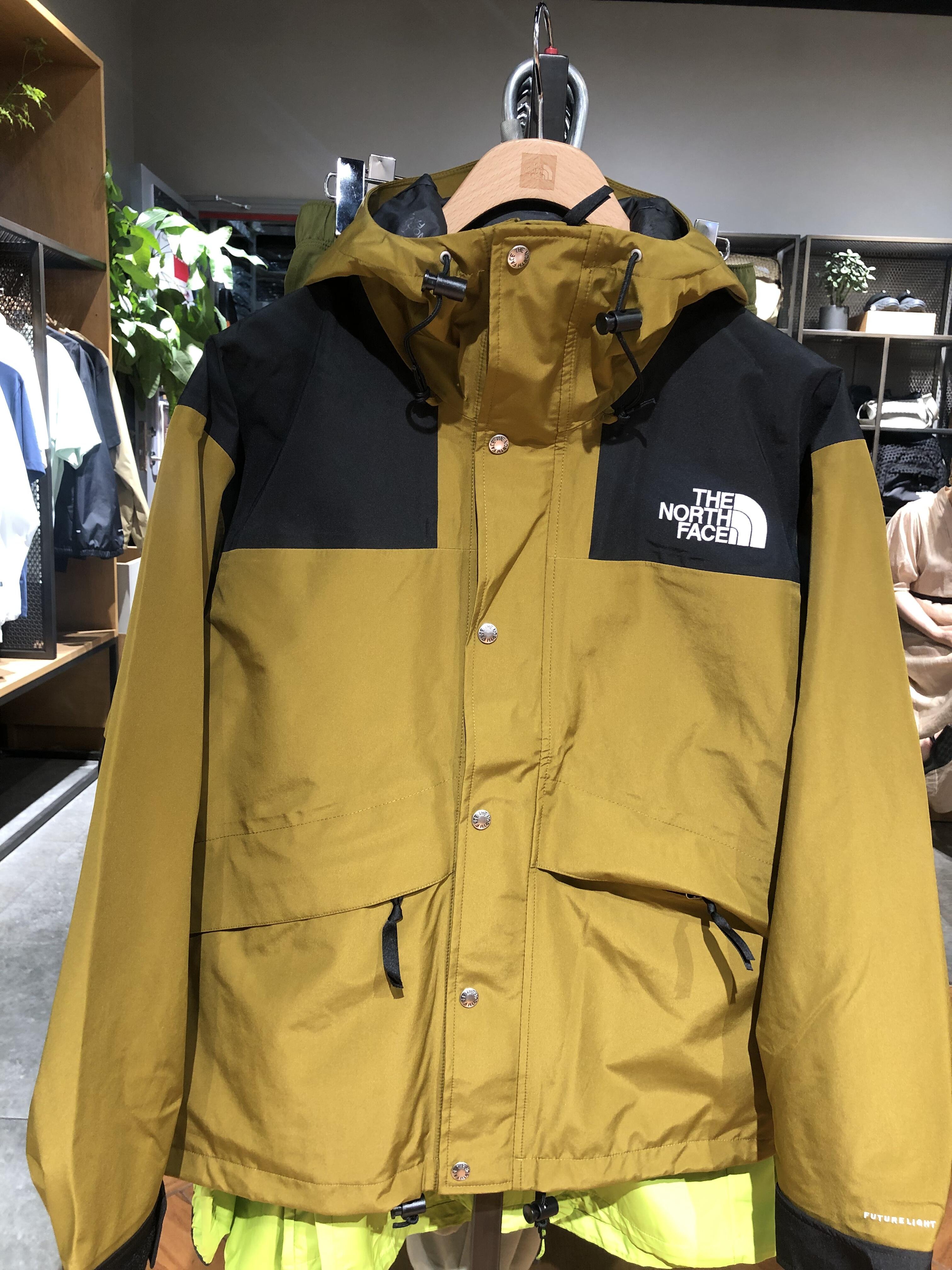 I'm gonna buy an ICON exterior wind and waterproof coat for the American version of The North Face