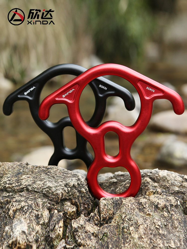 High-altitude 8-word cyclopedia slow-down to protect rock climbing equipment