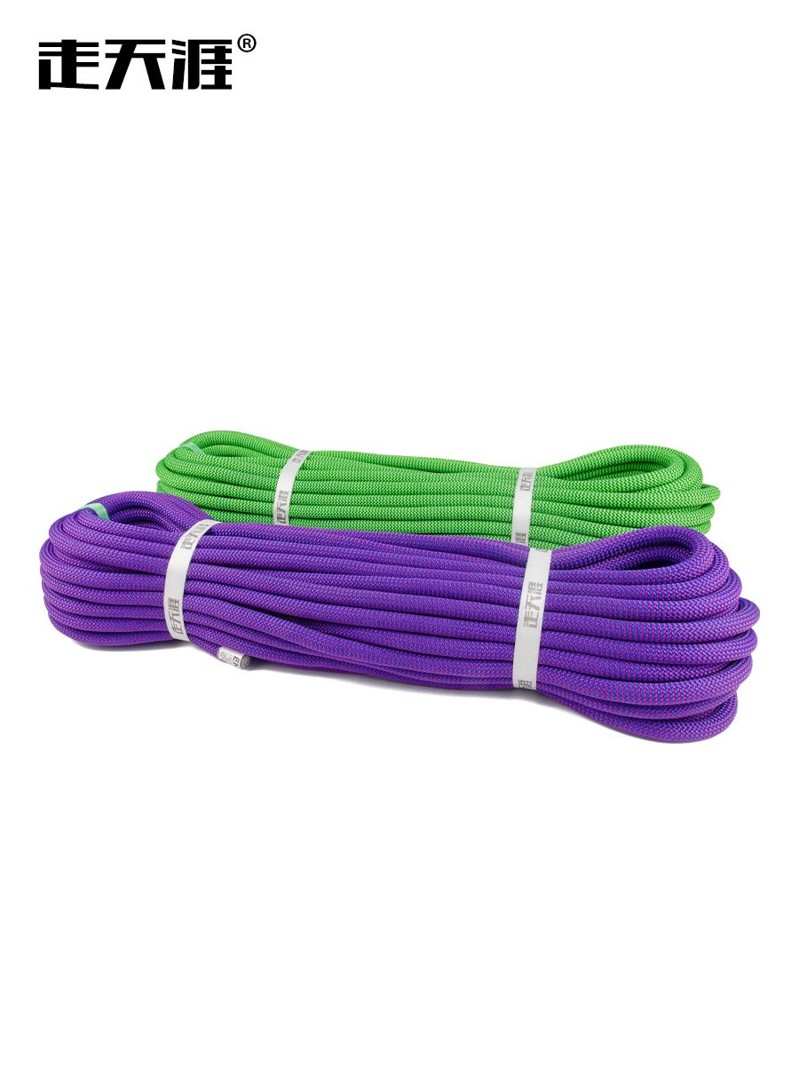 UIAA, THE SAFETY LINE FOR THE FALL-PROOF LINE