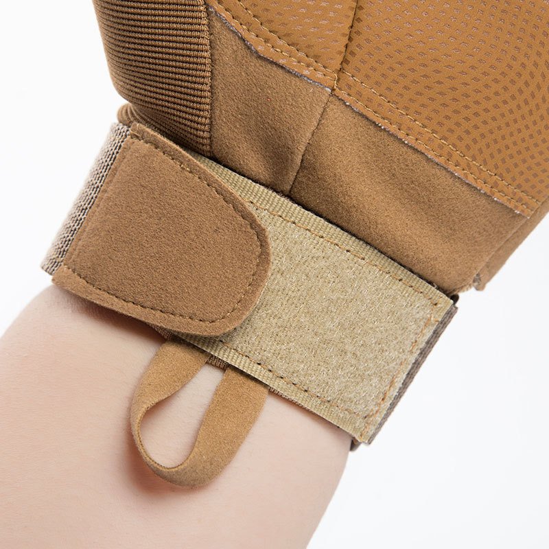 The Tactical Gloves Men are obsessed with the outdoor exercise