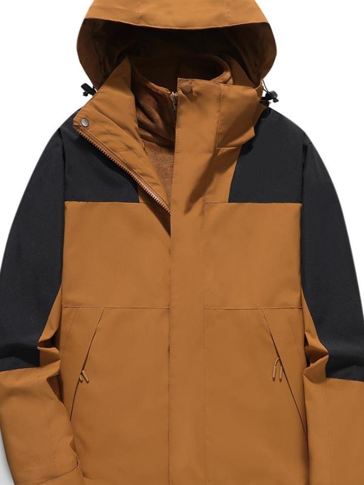 Dicannon's T-shirts are three-to-one, which will remove two sets of wind and water-proofs to climb out of the house during the winter