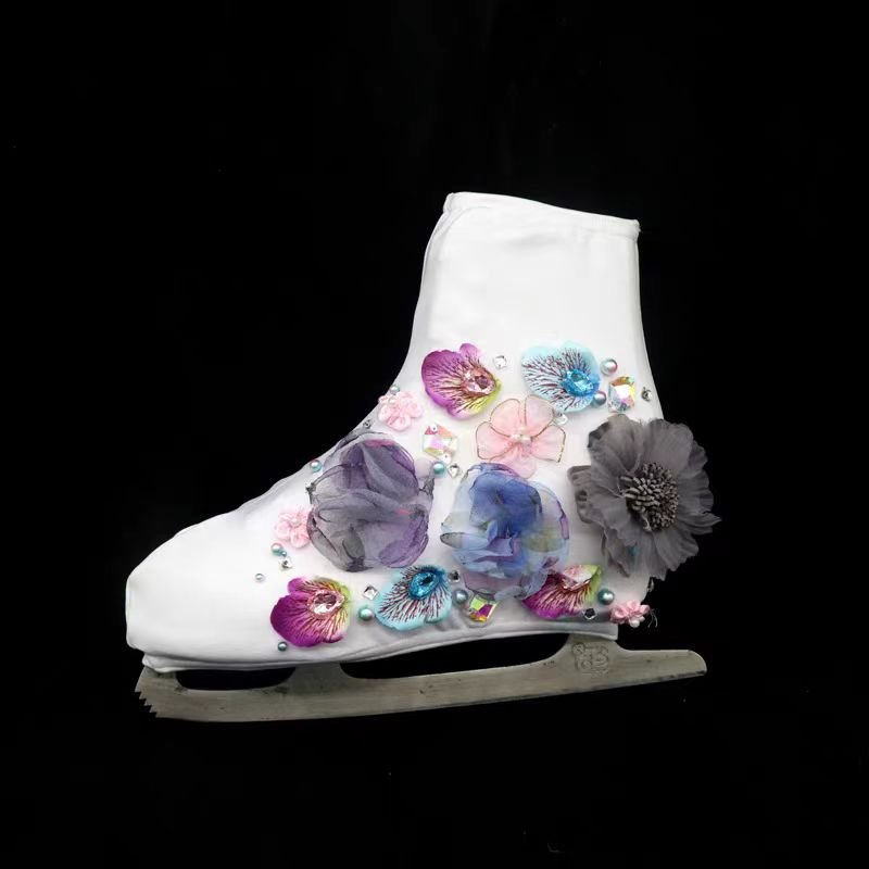 CUSTOMIZED SKATING COSTUMES, COSTUMES, TRAINING SUITS, GEAR, SKATES, SHOE SET A187