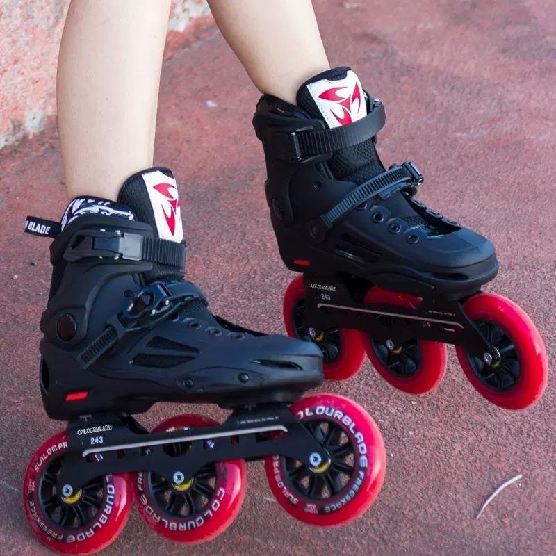 F110 BIG 3-WHEEL-SKATING SKATING SHOES