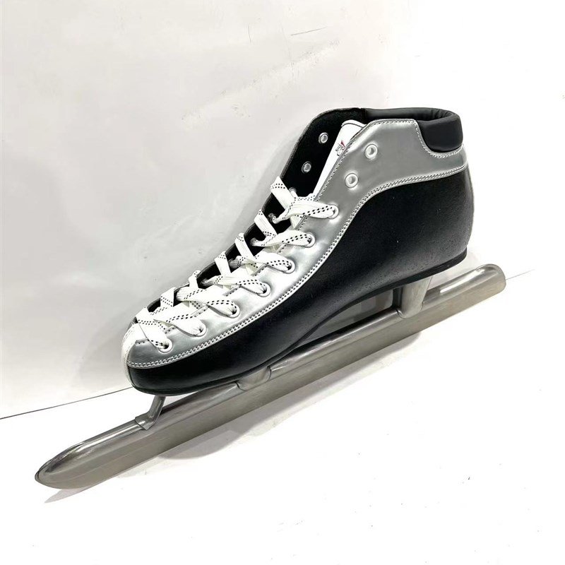 SWIMMING SKATING SHOES, FIRST-YEAR SKATING IN THE STREET, C ICE SKATING SHOES, YOUNG ADULTS