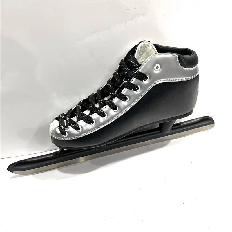 SWIMMING SKATING SHOES, FIRST-YEAR SKATING IN THE STREET, C ICE SKATING SHOES, YOUNG ADULTS