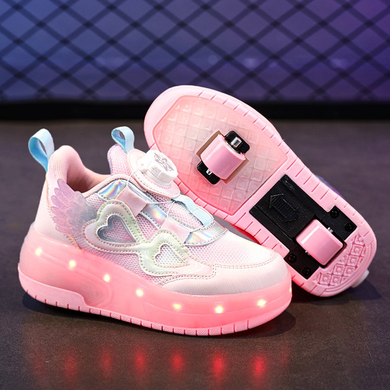 2024 new pair of girls with pairs of pairs of shoes