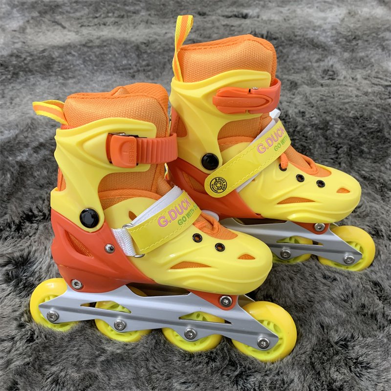 CHILDREN CAN REGULATE SKATES