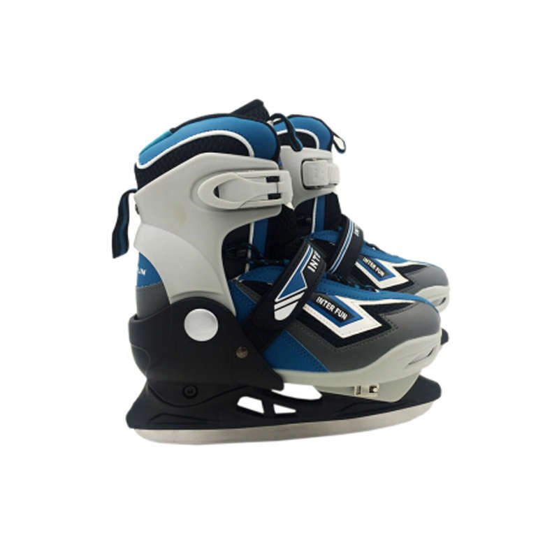 Boys and girls with skates can start with a hockey knife with a thicker student