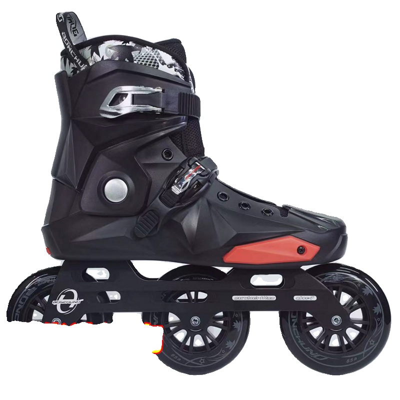 Mongino, an adult skater, roller skates