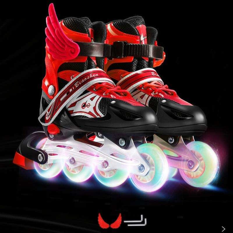 Roller skates, full of two adult skiers for both boys and girls, and rollers for a straight wheel for girls